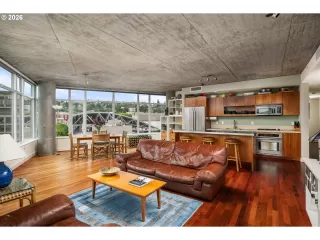 Photo #6: 462371578 Listing 