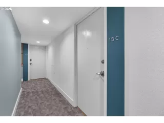 Photo #3: 463472046 Listing