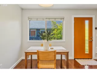 Photo #2: 463661183 Listing 