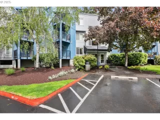 Browse active condo listings in TUALATIN GREENS