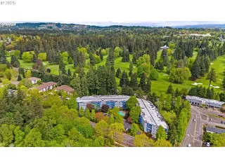 Photo #3: 463686483 Listing 