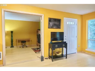 Photo #6: 464945154 Listing 