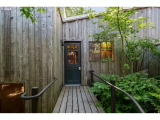 Photo #2: 465294106 Listing 