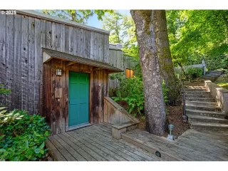 Photo #4: 465294106 Listing 