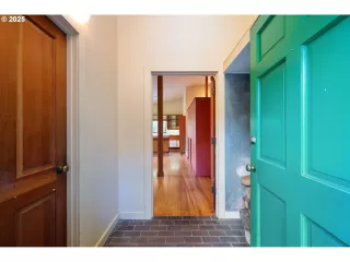 Photo #6: 465294106 Listing 