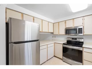 Photo #1: 465511658 Listing 