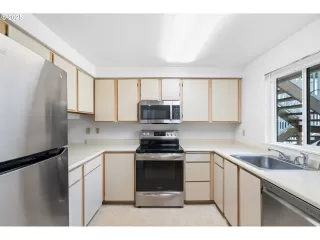 Photo #4: 465511658 Listing 
