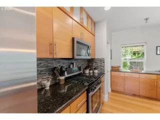 Photo #6: 465994901 Listing 