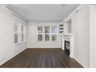 Photo #4: 466050661 Listing 