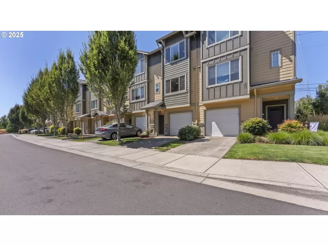 MLS: 466458606 Condo For Sale