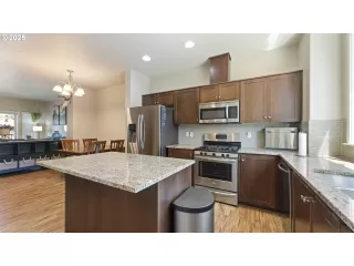 Photo #1: 466458606 Listing 