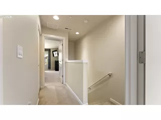 Photo #6: 466458606 Listing 