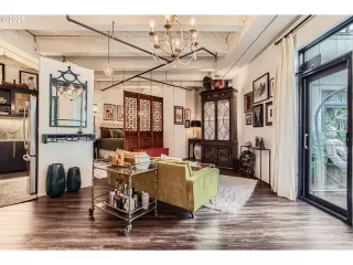 Photo #4: 466791071 Listing