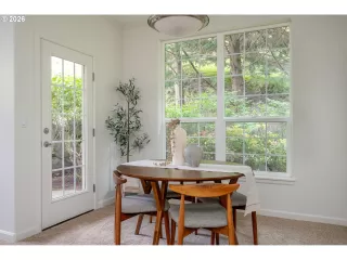 Photo #4: 466894338 Listing 
