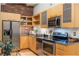 Photo #5: 467444353 Listing