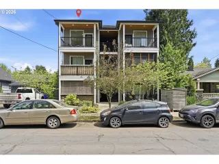 Photo #1: 467806055 Listing 