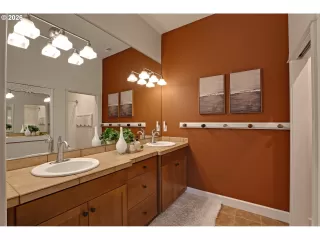 Photo #4: 467863371 Listing 