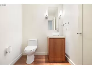 Photo #5: 467900788 Listing 