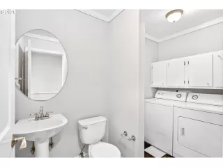 Photo #2: 467943937 Listing