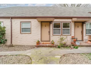 Photo #3: 468296522 Listing 