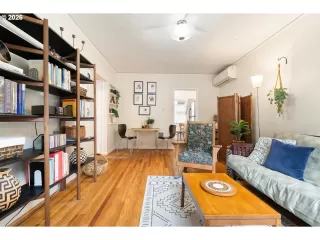 Photo #5: 468296522 Listing 