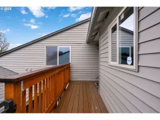 Photo #2: 468536918 Listing