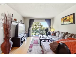 Photo #1: 469254643 Listing 