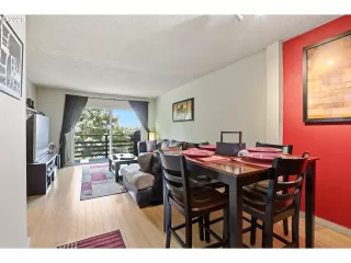 Photo #3: 469254643 Listing 