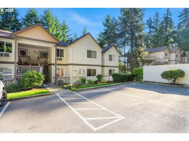 MLS: 469366789 Condo For Sale