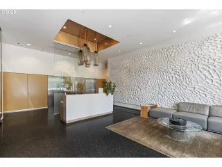 Photo #2: 469542134 Listing 