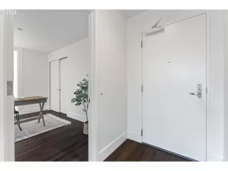 Photo #6: 469542134 Listing 