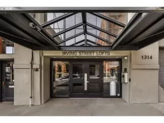 Photo #3: 469670383 Listing 