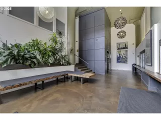 Photo #5: 469670383 Listing 