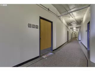 Photo #6: 469670383 Listing 