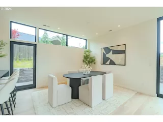 Photo #5: 470092751 Listing 