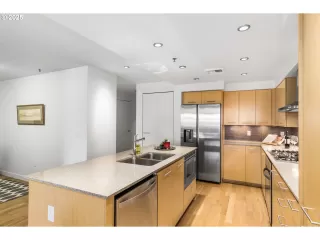 Photo #1: 471051051 Listing