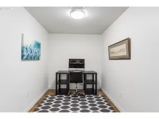 Photo #3: 471051051 Listing