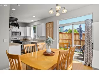 Photo #1: 472119837 Listing