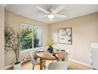 Photo #2: 472241815 Listing 