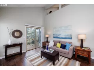 Photo #5: 472295498 Listing 