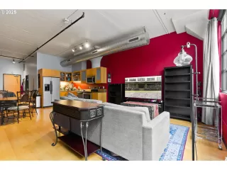 Photo #6: 472951980 Listing