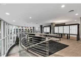 Photo #3: 473138357 Listing 