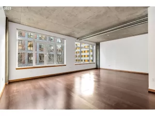 Photo #6: 473138357 Listing 