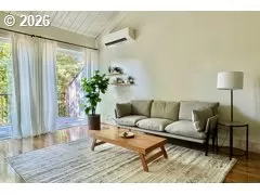 Photo #1: 473171944 Listing 