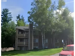 Photo #1: 473532726 Listing