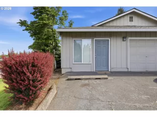 Photo #2: 473646951 Listing