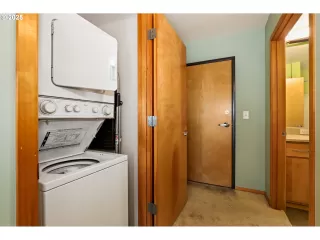 Photo #3: 473697765 Listing 