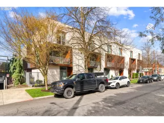 Photo #1: 475128723 Listing