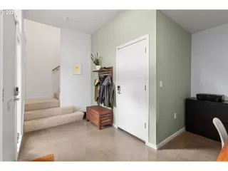 Photo #5: 475128723 Listing