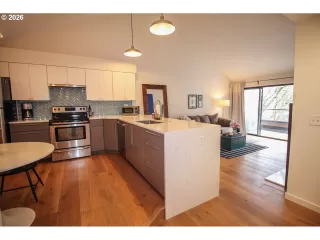 Photo #1: 475233520 Listing